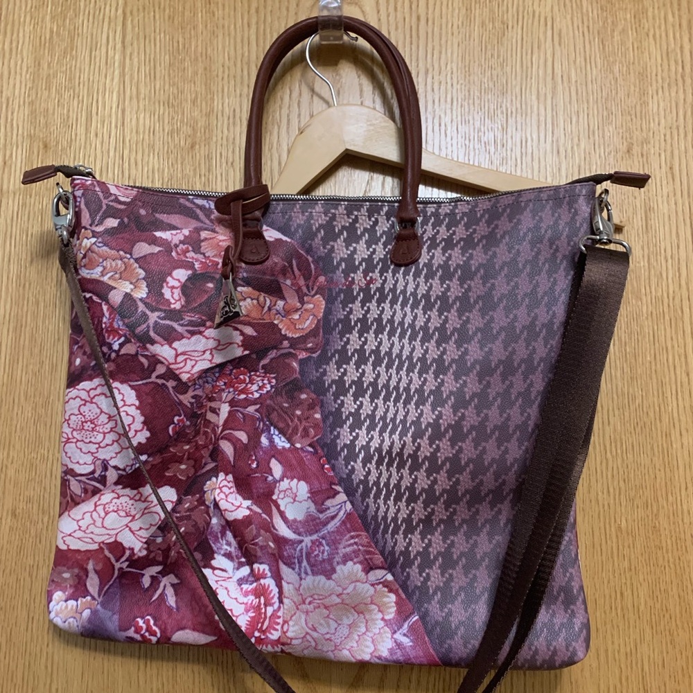 Italian Designer Bag **New**